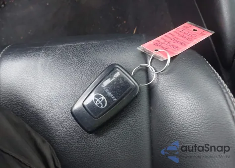 2020 Toyota Corolla Xle from USA, damaged, VIN 5YFFPRAE1LP015959